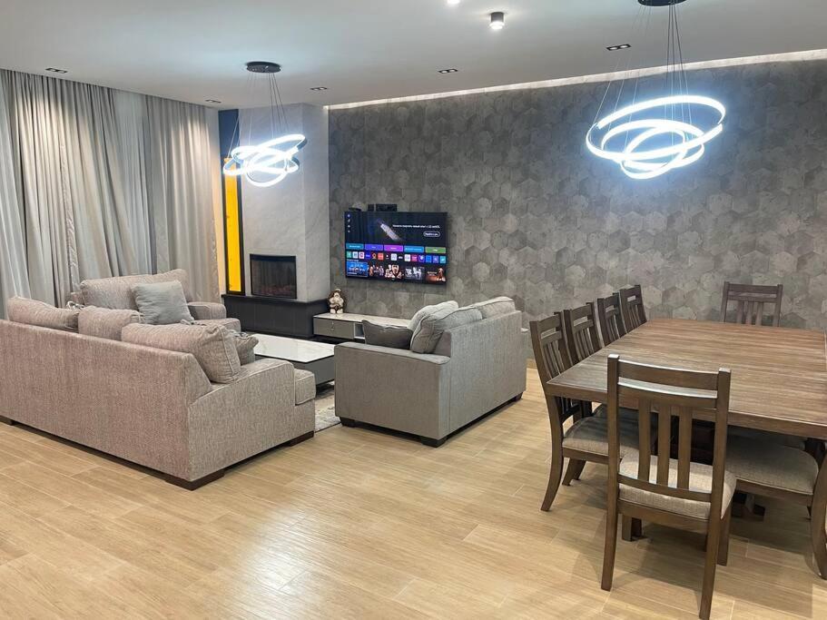Fabulous In Yerevan. Villa